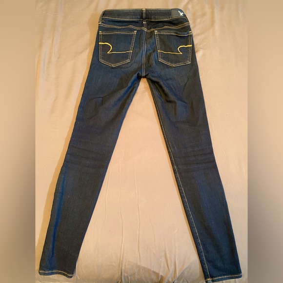 Super flattering AE Skinny Jeggings! - Picture 3 of 4